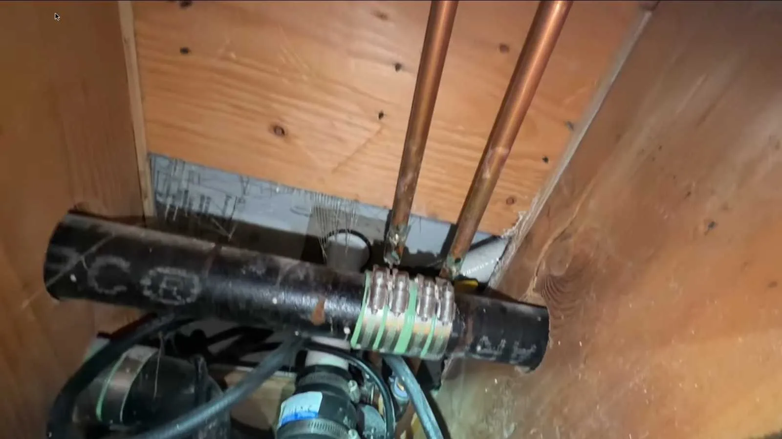 Burst copper water lines damaged by freezing